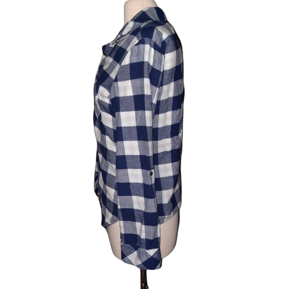 Make & Model S Button Down Plaid Shirt Woman Roll Tab Sleeve Flannel. Di… - Picture 3 of 5